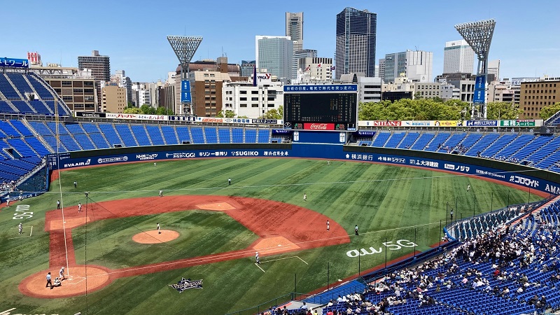 横浜スタジアム