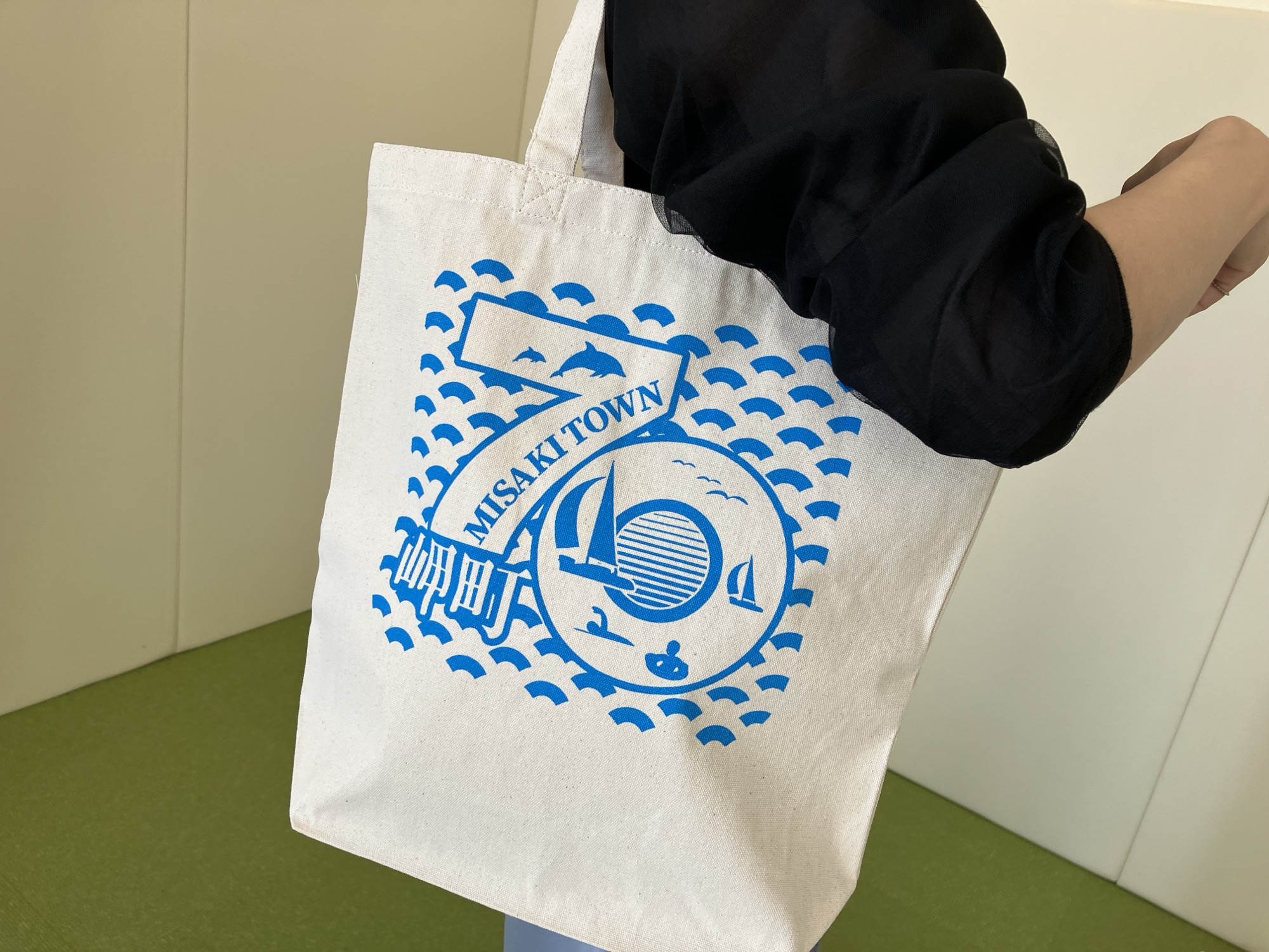 深日洲本ライナー往復乗船引換券 ＆ 町制70周年記念トートバッグ セット