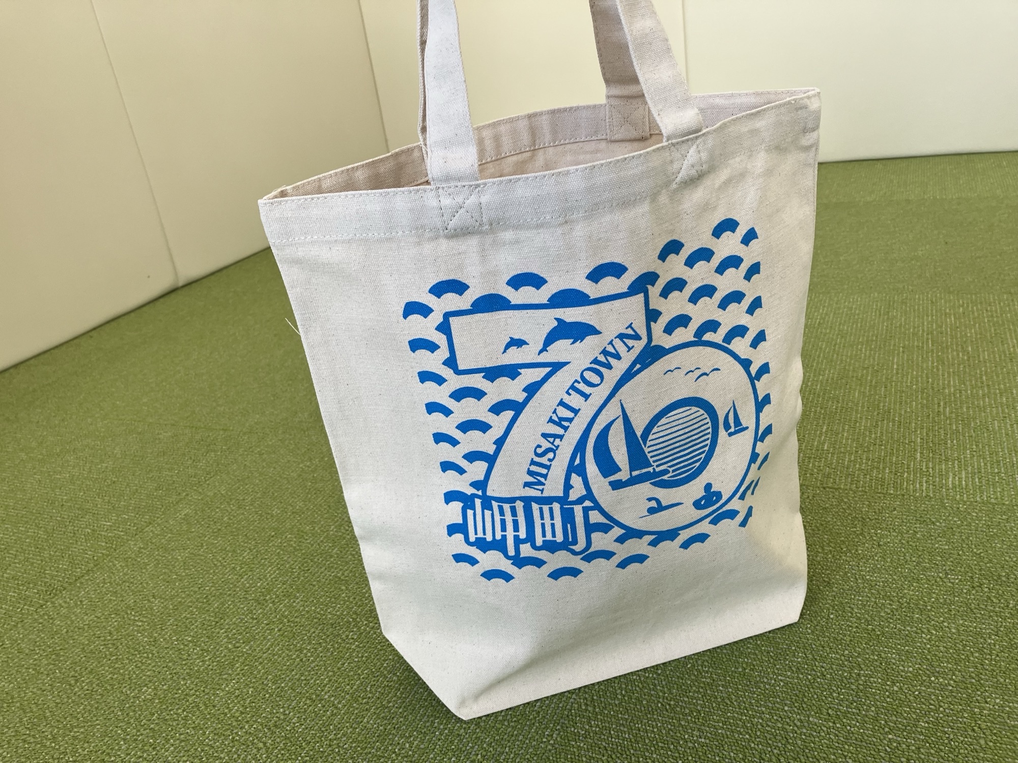 深日洲本ライナー往復乗船引換券 ＆ 町制70周年記念トートバッグ セット